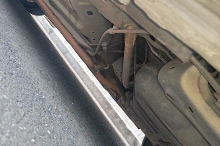 Used CIIMO 2012 1.8L Automatic Chassis Rear Left