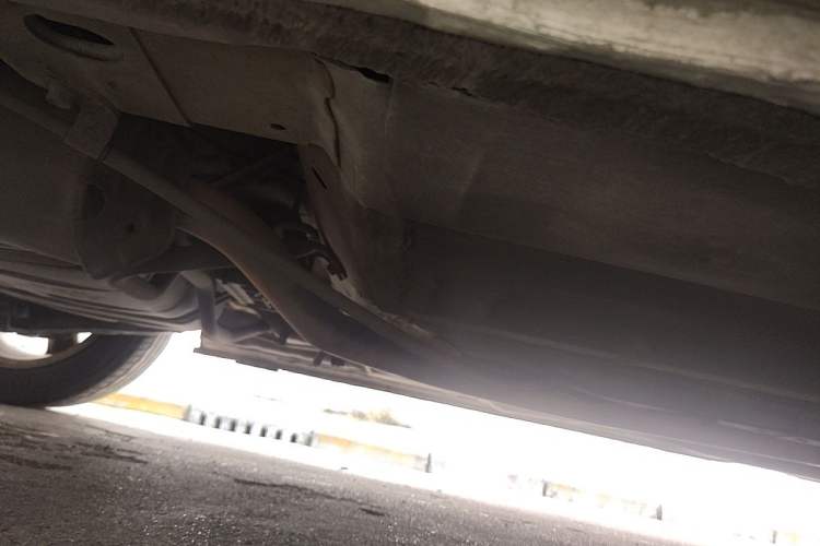 Used CIIMO 2012 1.8L Automatic Chassis Rear Right