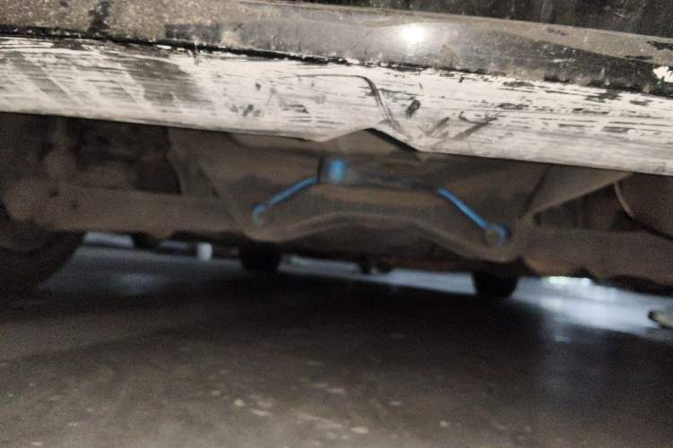 Used CIIMO 2012 1.8L Automatic Chassis Rear