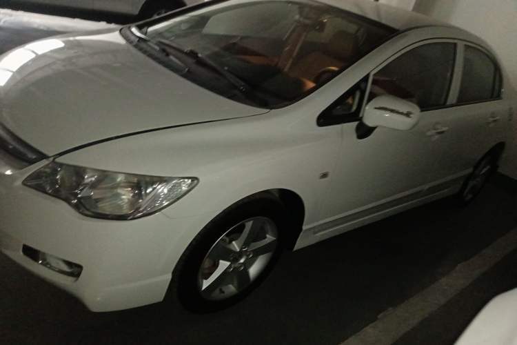 Used CIIMO 2012 1.8L Automatic Guazi used car, China used car export, Used car for sale, Used cars, Cheapest cars for sale
