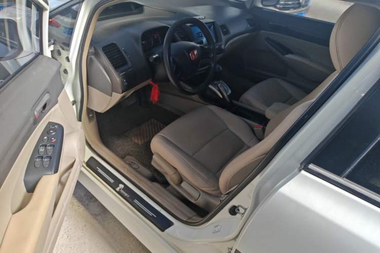 Used CIIMO 2012 1.8L Automatic Driver Seat