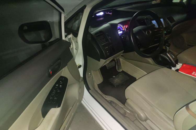 Used CIIMO 2012 1.8L Automatic Driver Seat
