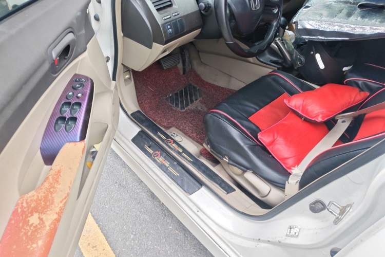 Used CIIMO 2012 1.8L Automatic Driver Seat