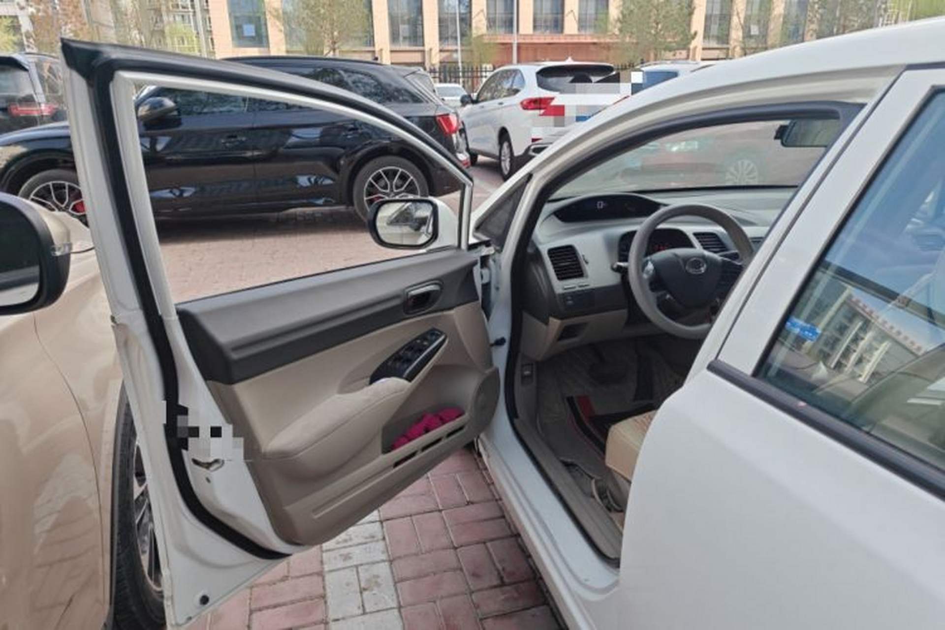 Used CIIMO 2012 1.8L Automatic Driver Seat