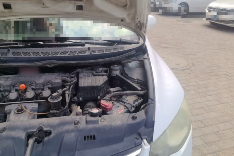 Used CIIMO 2012 1.8L Automatic Engine Bay Left