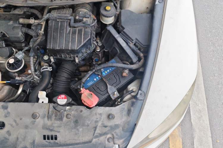 Used CIIMO 2012 1.8L Automatic Engine Bay Left