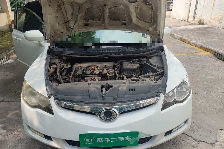 Used CIIMO 2012 1.8L Automatic Engine Bay