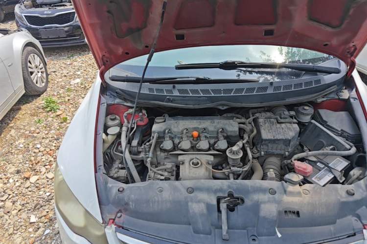 Used CIIMO 2012 1.8L Automatic Engine Bay Right