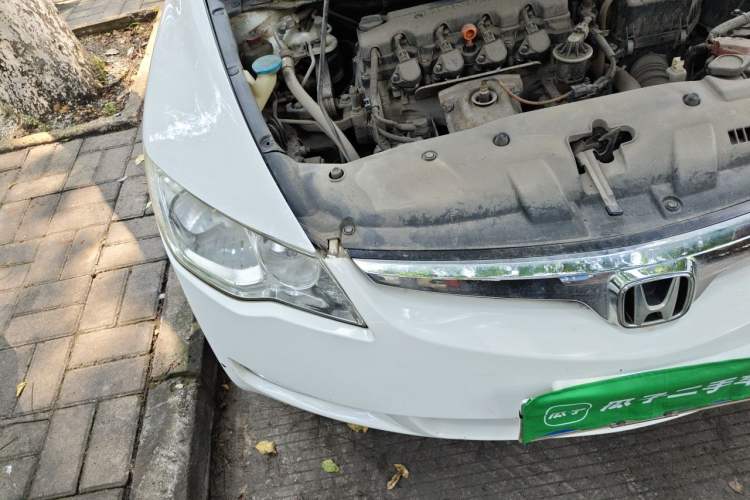 Used CIIMO 2012 1.8L Automatic Engine Bay Right