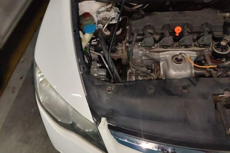 Used CIIMO 2012 1.8L Automatic Engine Bay Right