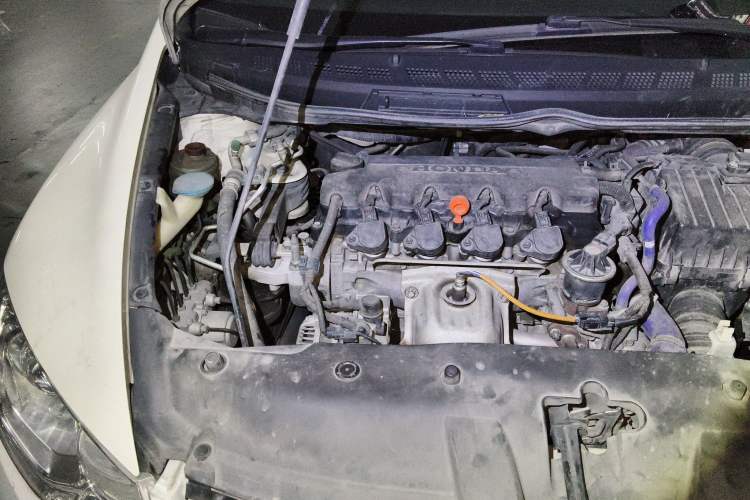 Used CIIMO 2012 1.8L Automatic Engine Bay Right