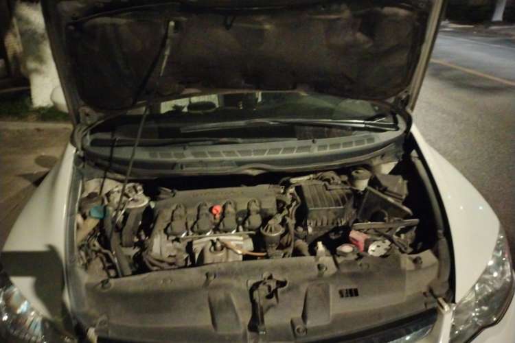 Used CIIMO 2012 1.8L Automatic Engine Bay