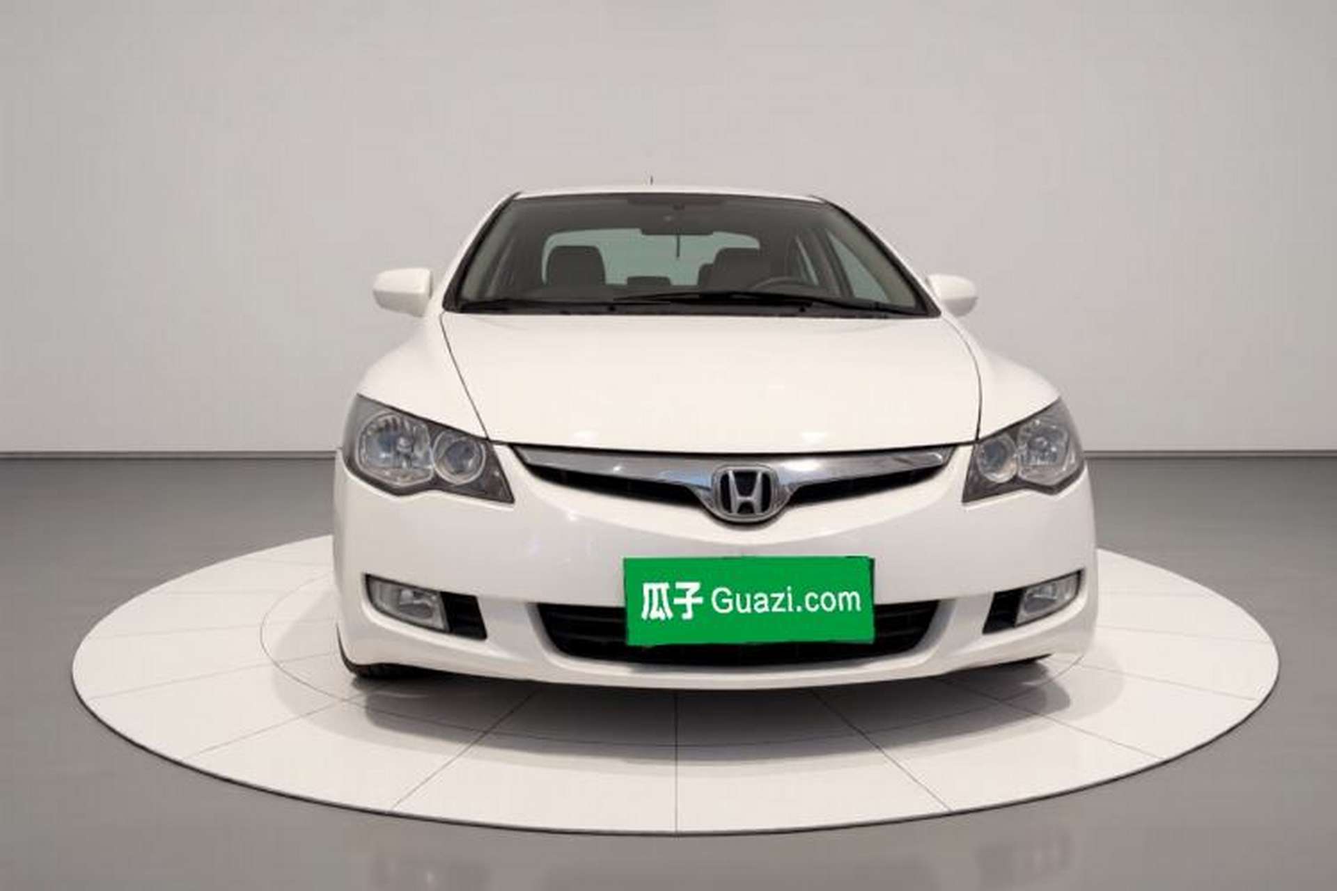 Used CIIMO 2012 1.8L Automatic Exterior 1