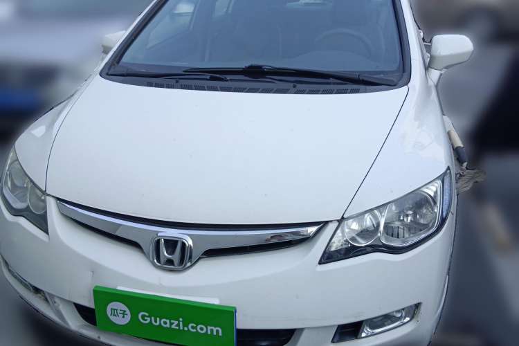 Used CIIMO 2012 1.8L Automatic Front