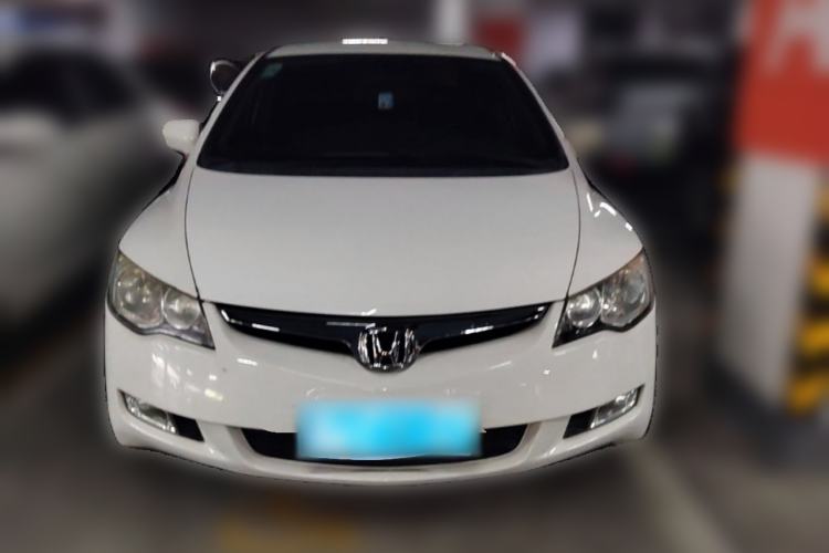 Used CIIMO 2012 1.8L Automatic Front