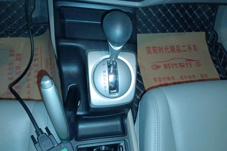 Used CIIMO 2012 1.8L Automatic Gear Lever