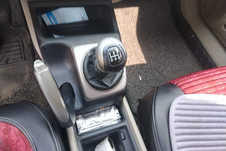 Used CIIMO 2012 1.8L Manual Gear Lever