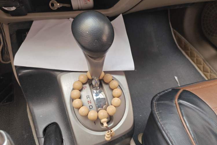 Used CIIMO 2012 1.8L Automatic Gear Lever
