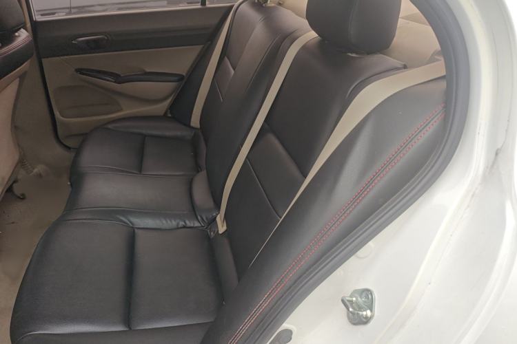 Used CIIMO 2012 1.8L Automatic Interior 1