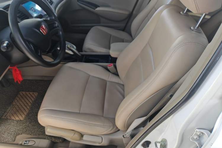 Used CIIMO 2012 1.8L Automatic Left Front Seat