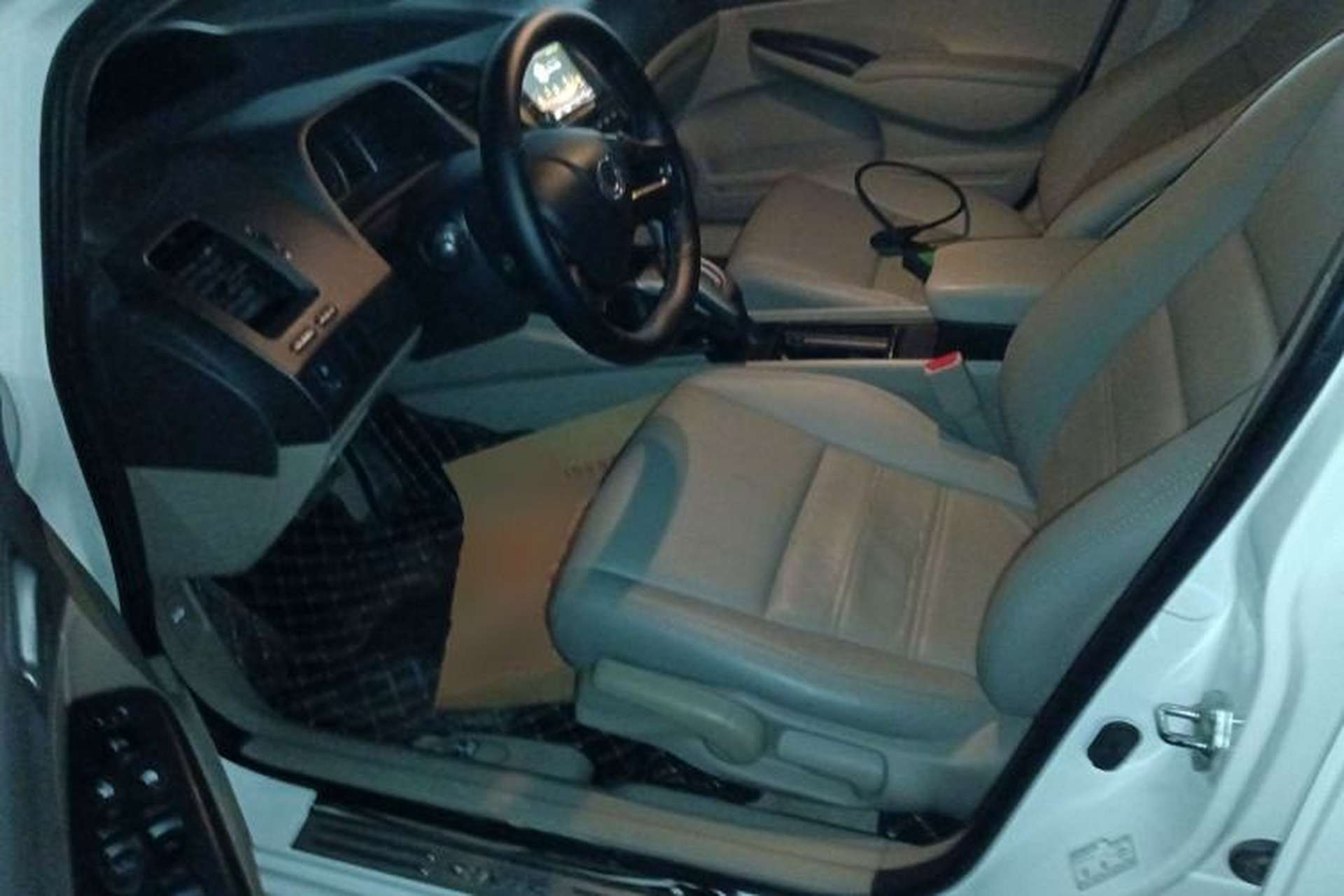 Used CIIMO 2012 1.8L Automatic Left Front Seat