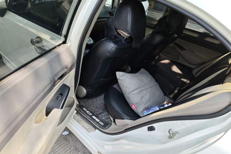 Used CIIMO 2012 1.8L Automatic Left Rear Seat