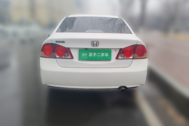 Used CIIMO 2012 1.8L Automatic Rear