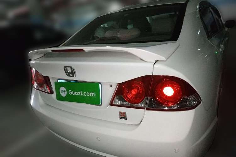 Used CIIMO 2012 1.8L Automatic Rear