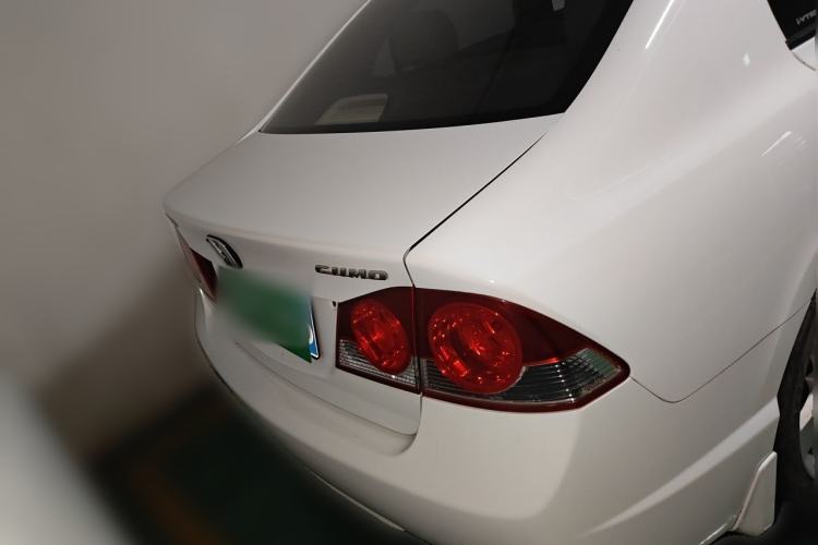 Used CIIMO 2012 1.8L Manual Rear