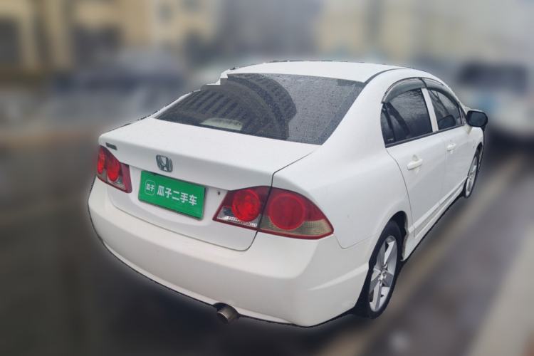 Used CIIMO 2012 1.8L Automatic Rear Right 45 Deg