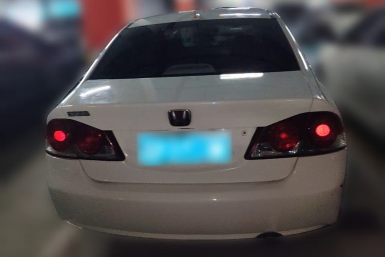 Used CIIMO 2012 1.8L Automatic Rear