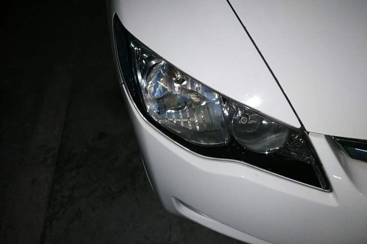 Used CIIMO 2012 1.8L Automatic Right Front Headlight