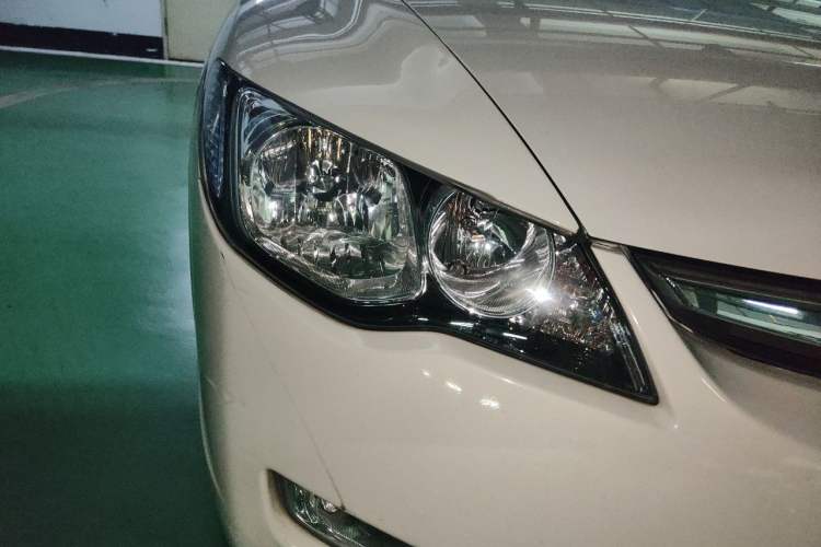 Used CIIMO 2012 1.8L Automatic Right Front Headlight