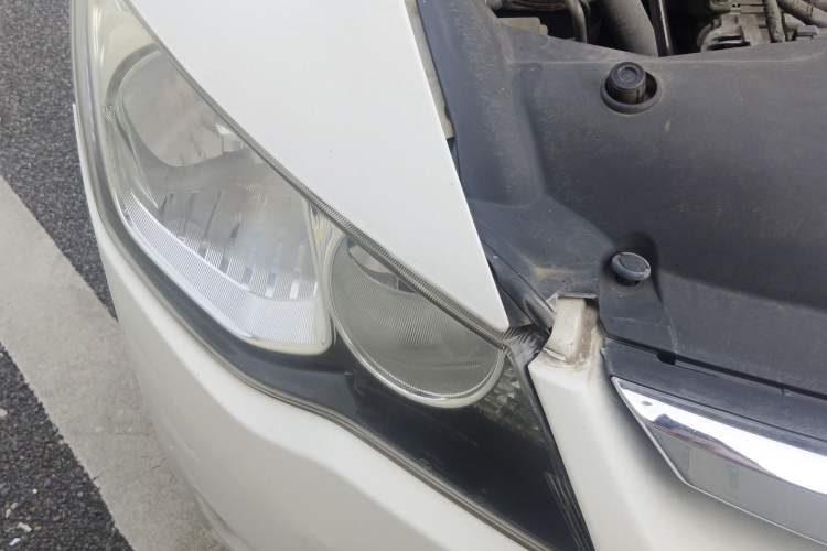 Used CIIMO 2012 1.8L Automatic Right Front Headlight