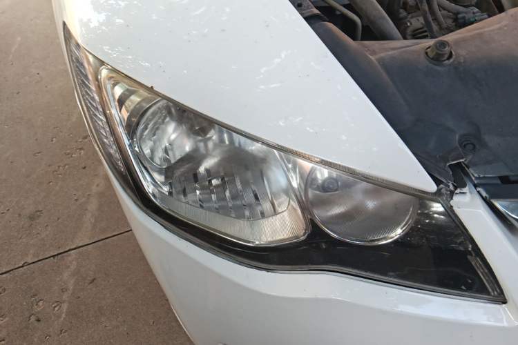 Used CIIMO 2012 1.8L Manual Right Front Headlight