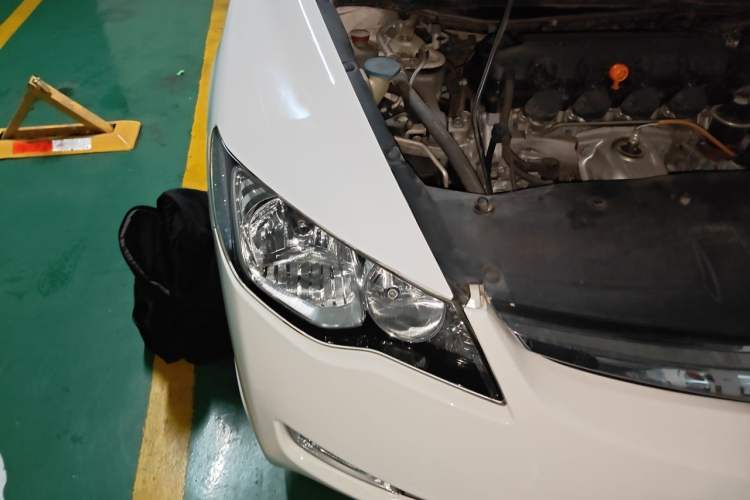 Used CIIMO 2012 1.8L Manual Right Front Headlight