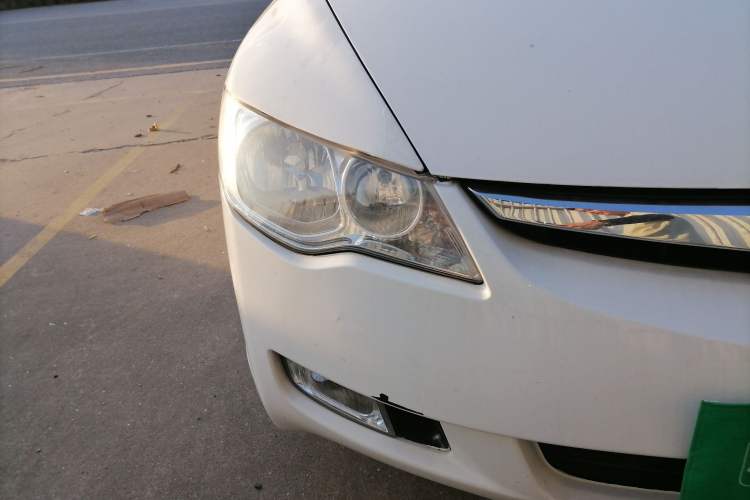 Used CIIMO 2012 1.8L Automatic Right Front Headlight