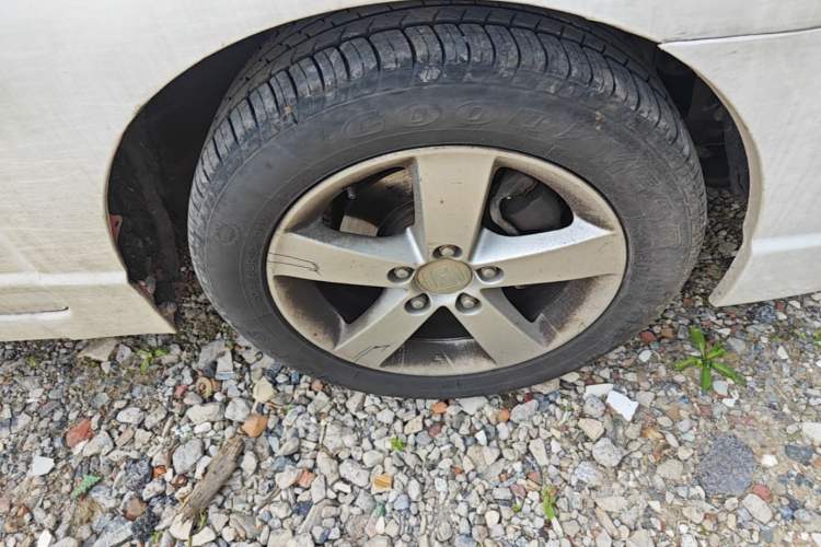Used CIIMO 2012 1.8L Automatic Right Front Wheel Hub