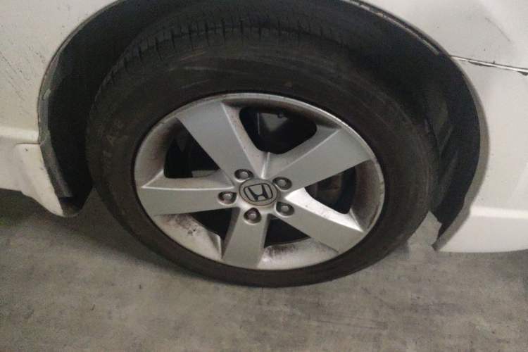 Used CIIMO 2012 1.8L Automatic Right Front Wheel Hub