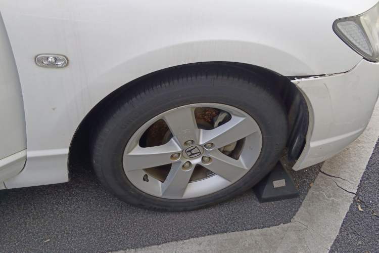 Used CIIMO 2012 1.8L Automatic Right Front Wheel Hub