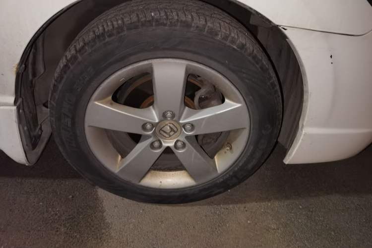 Used CIIMO 2012 1.8L Automatic Right Front Wheel Hub