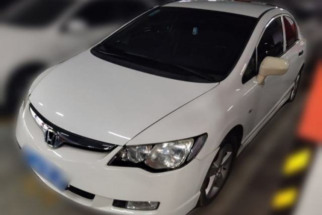 Używany CIIMO 2012 1.8L Automatic