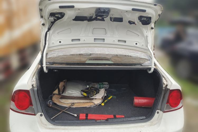 Used CIIMO 2012 1.8L Manual Trunk
