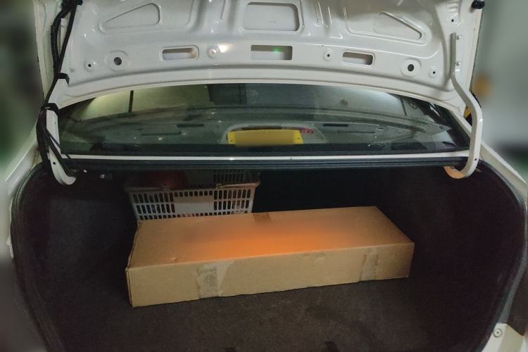 Used CIIMO 2012 1.8L Automatic Trunk