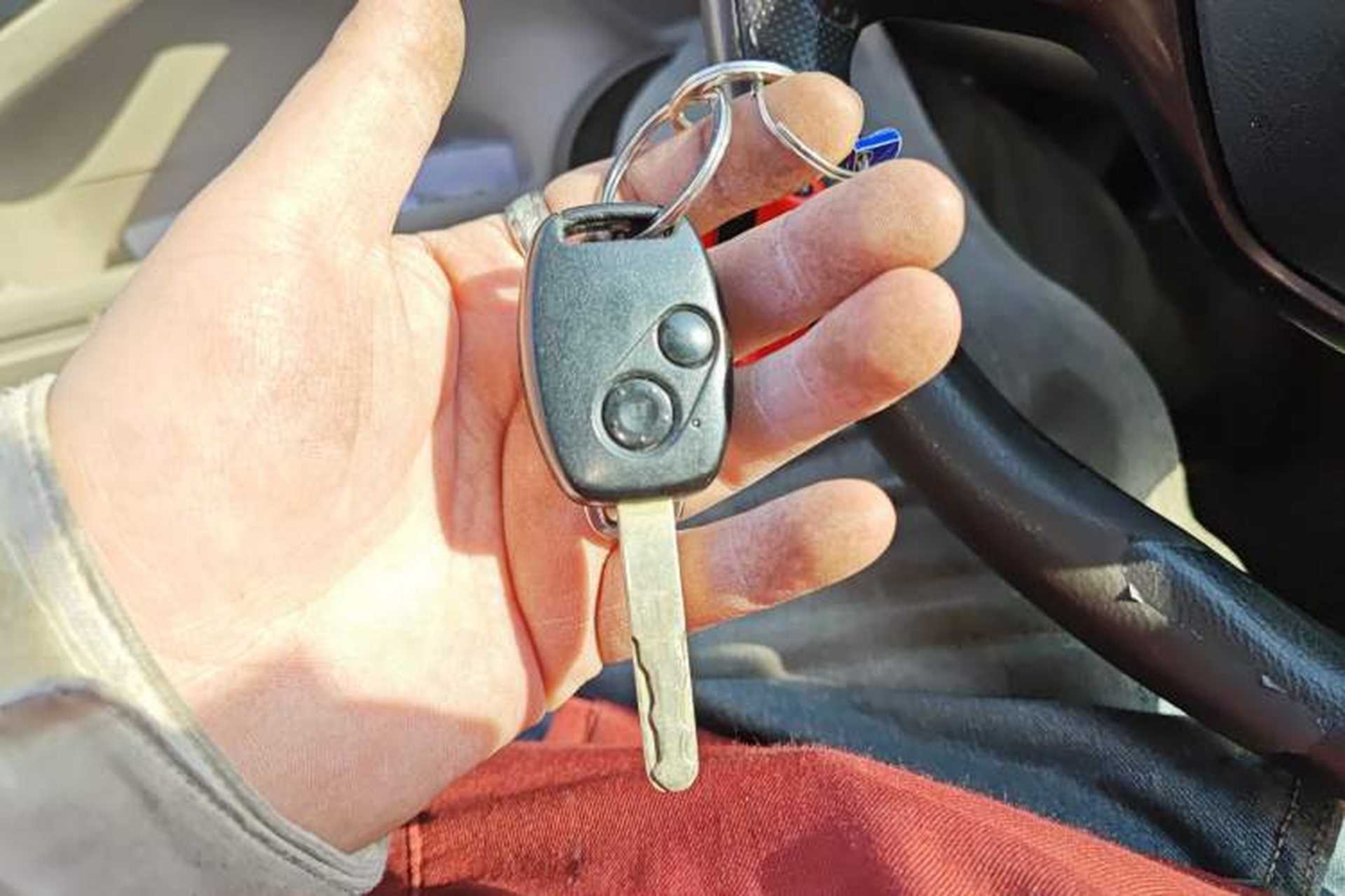 Used CIIMO 2012 1.8L Manual Vehicle Key
