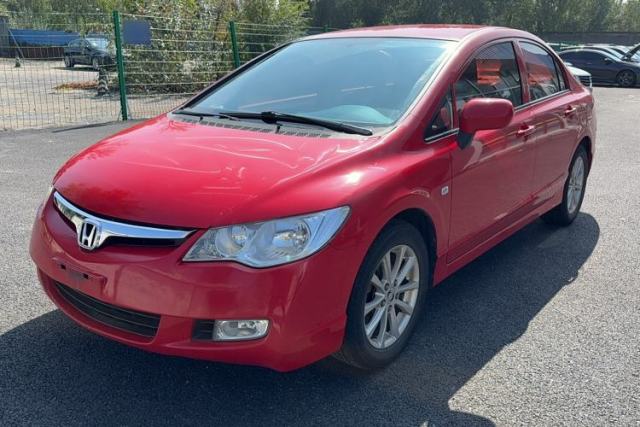Used CIIMO 2015 1.8L Automatic Luxury Edition