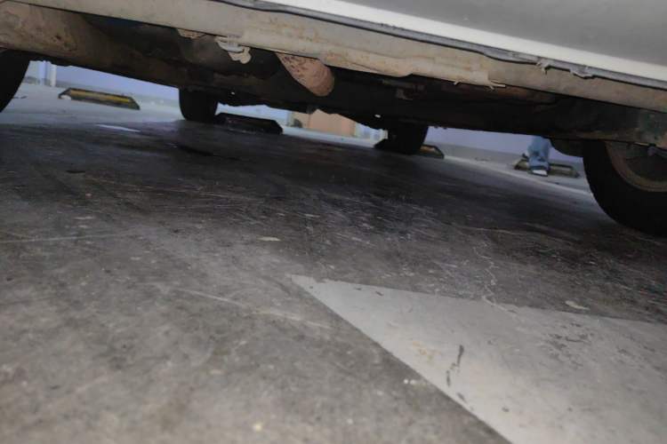 Used CIIMO 2015 1.8L Automatic Comfort Edition Chassis Front