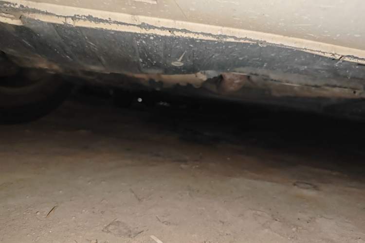 Used CIIMO 2015 1.8L Automatic Comfort Edition Chassis Front