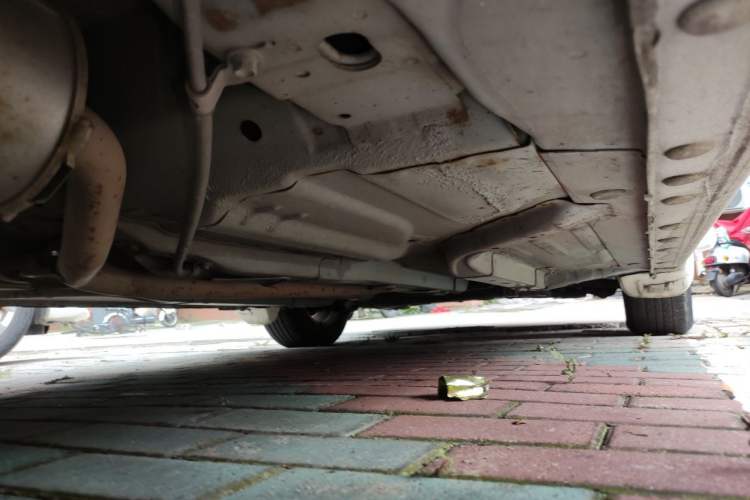 Used CIIMO 2015 1.8L Automatic Comfort Edition Chassis Rear Right