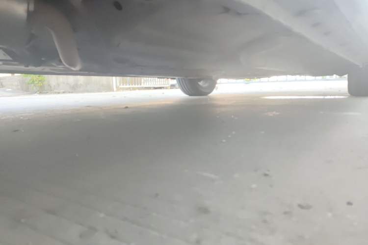 Used CIIMO 2015 1.8L Automatic Luxury Edition Chassis Rear Right
